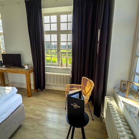 Kasteel Pietersheim Maastricht - Lanaken Hotel ภายนอก รูปภาพ
