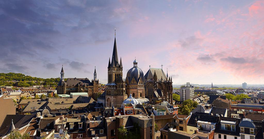 Kasteel Pietersheim Maastricht - Lanaken Hotel ภายนอก รูปภาพ