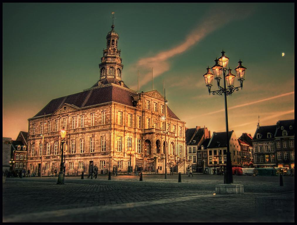 Kasteel Pietersheim Maastricht - Lanaken Hotel ภายนอก รูปภาพ