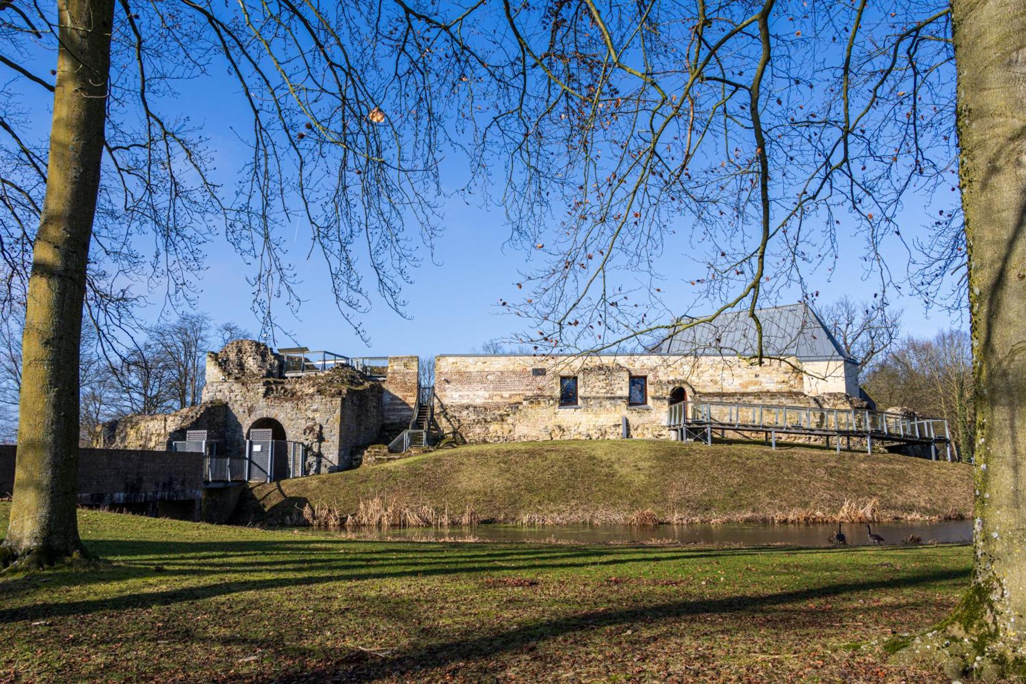 Kasteel Pietersheim Maastricht - Lanaken Hotel ภายนอก รูปภาพ