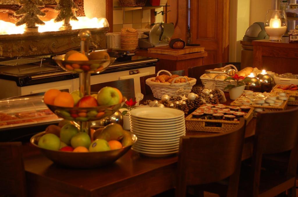 Kasteel Pietersheim Maastricht - Lanaken Hotel ห้อง รูปภาพ