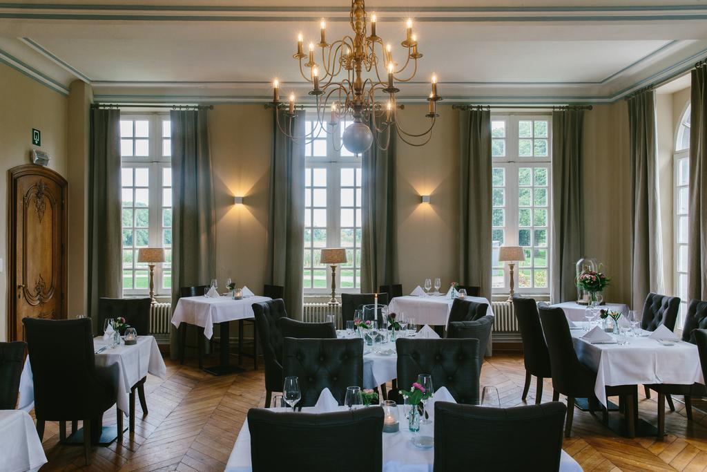 Kasteel Pietersheim Maastricht - Lanaken Hotel ภายนอก รูปภาพ