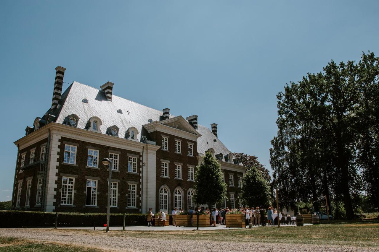 Kasteel Pietersheim Maastricht - Lanaken Hotel ภายนอก รูปภาพ